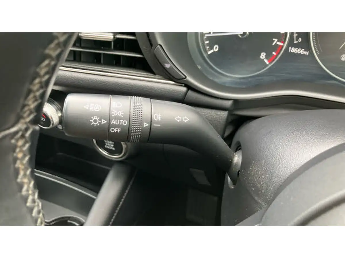 2023-mazda-mazda3-20-gt-sport-186ps-hatchback-5d-auto-big-32