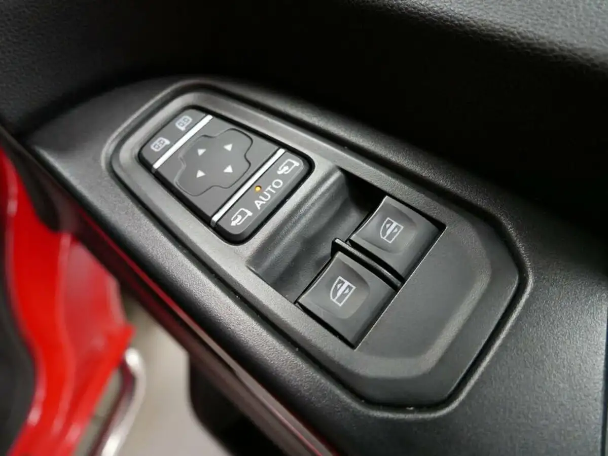 2022-renault-trafic-20dci-ll30-150-sport-panel-big-27