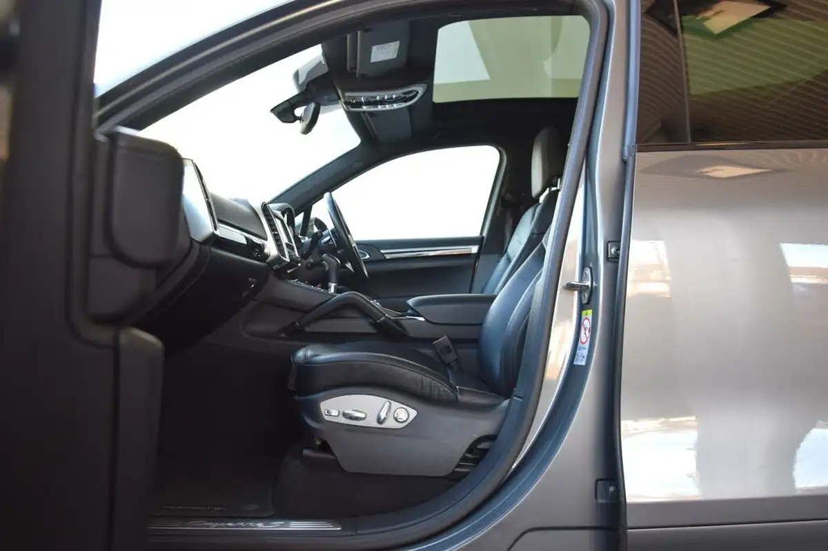 2016-porsche-cayenne-42td-s-big-7
