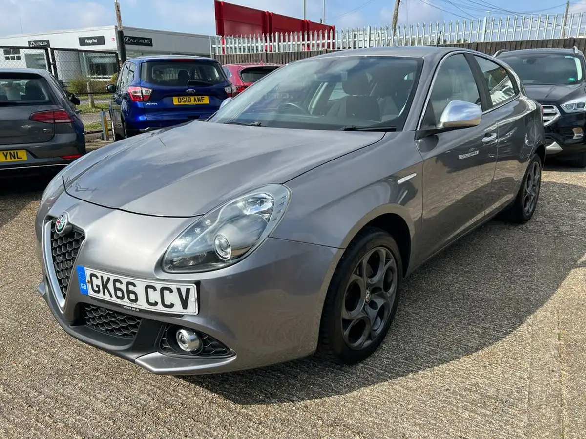 2016-alfa-romeo-giulietta-14-tb-super-big-2