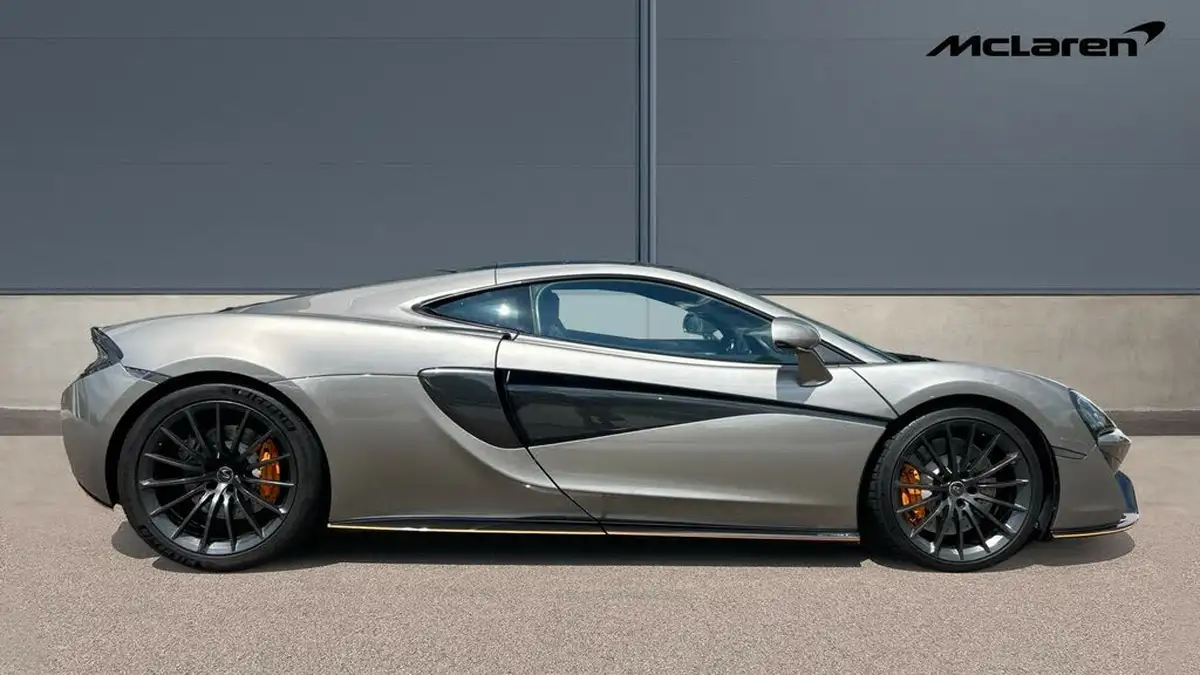 2017-mclaren-570gt-38-big-4