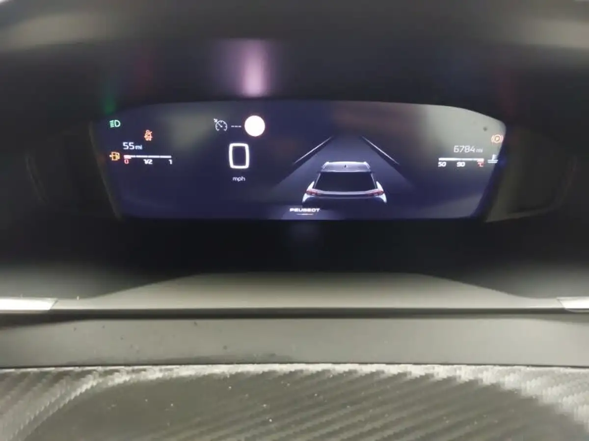 2024-peugeot-2008-suv-12-puretech-allure-130ps-big-18