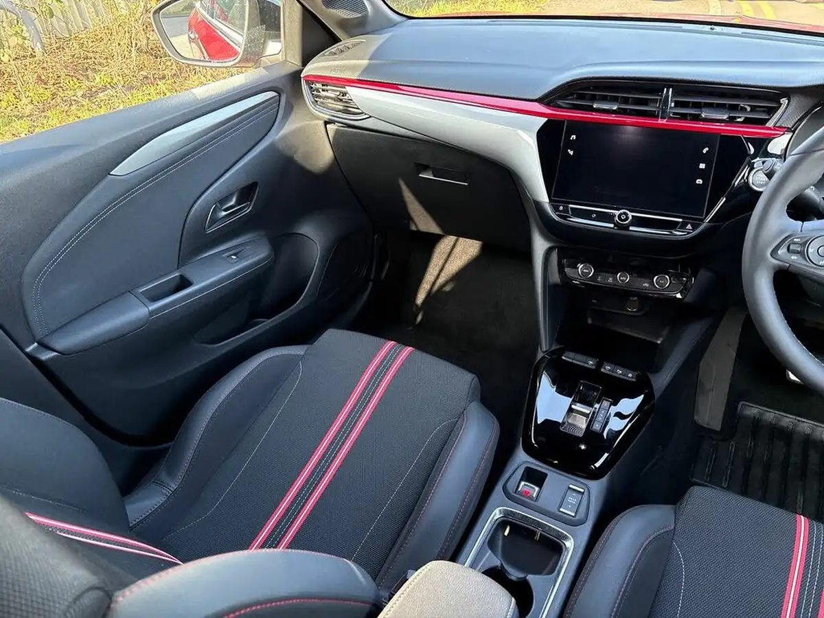 2023-vauxhall-corsa-e-gs-electric-136ps-11kw-charger-big-19