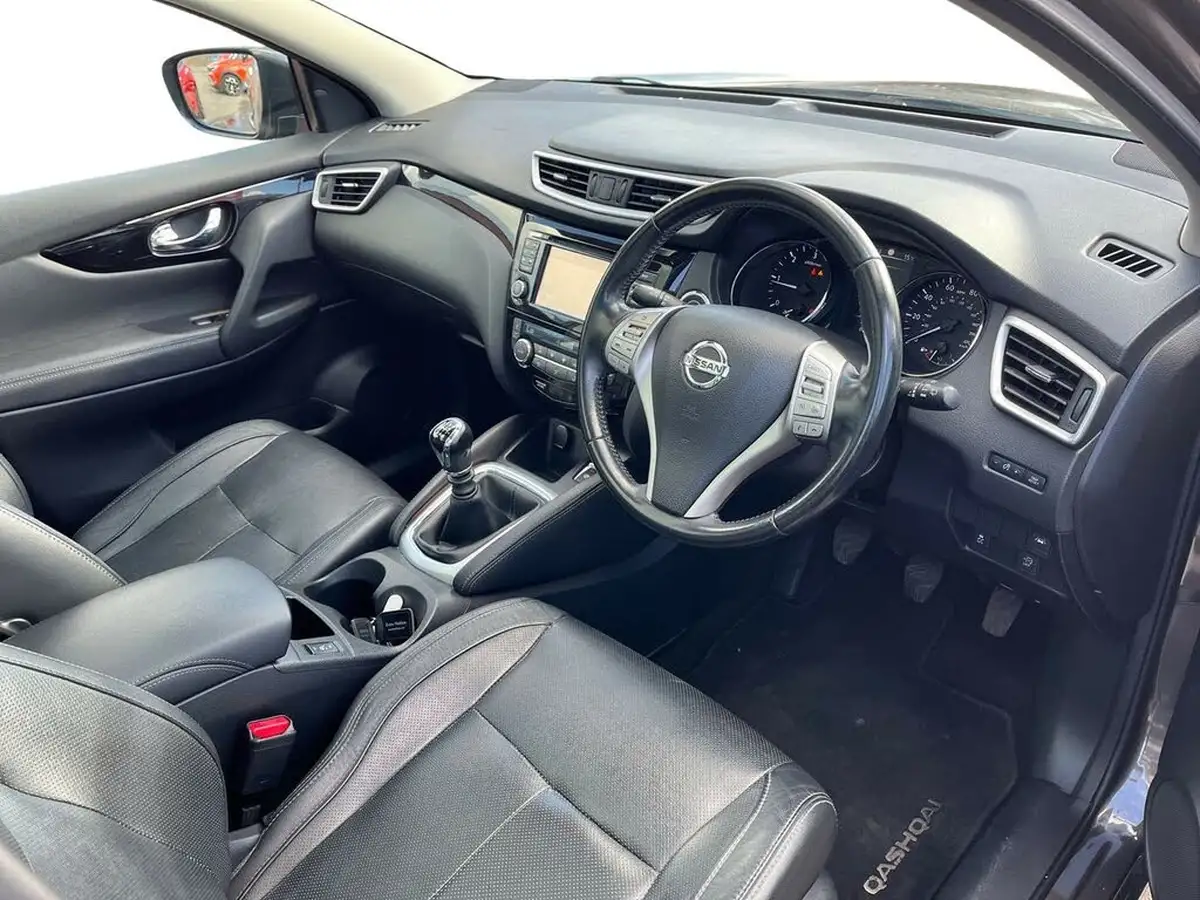 2017-nissan-qashqai-16dci-tekna-big-4