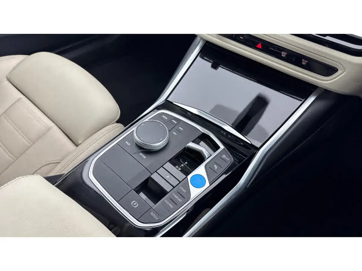 2023-bmw-i4-e-edrive35-sport-big-9