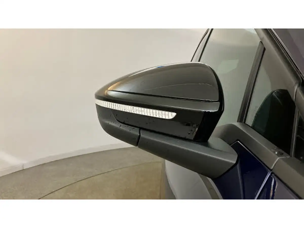 2024-audi-q4-e-tron-45e-black-edition-sportback-auto-big-27