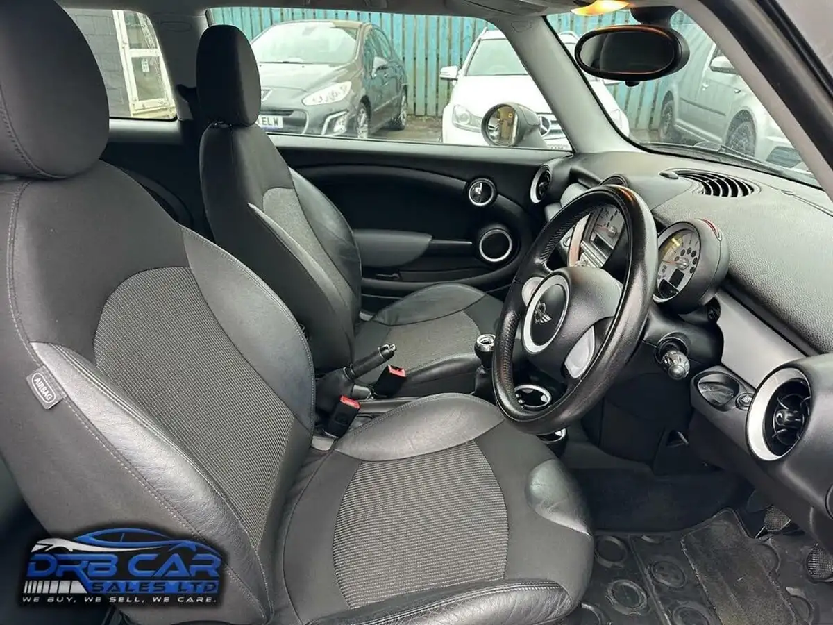 2010-mini-clubman-16-cooper-122bhp-big-17