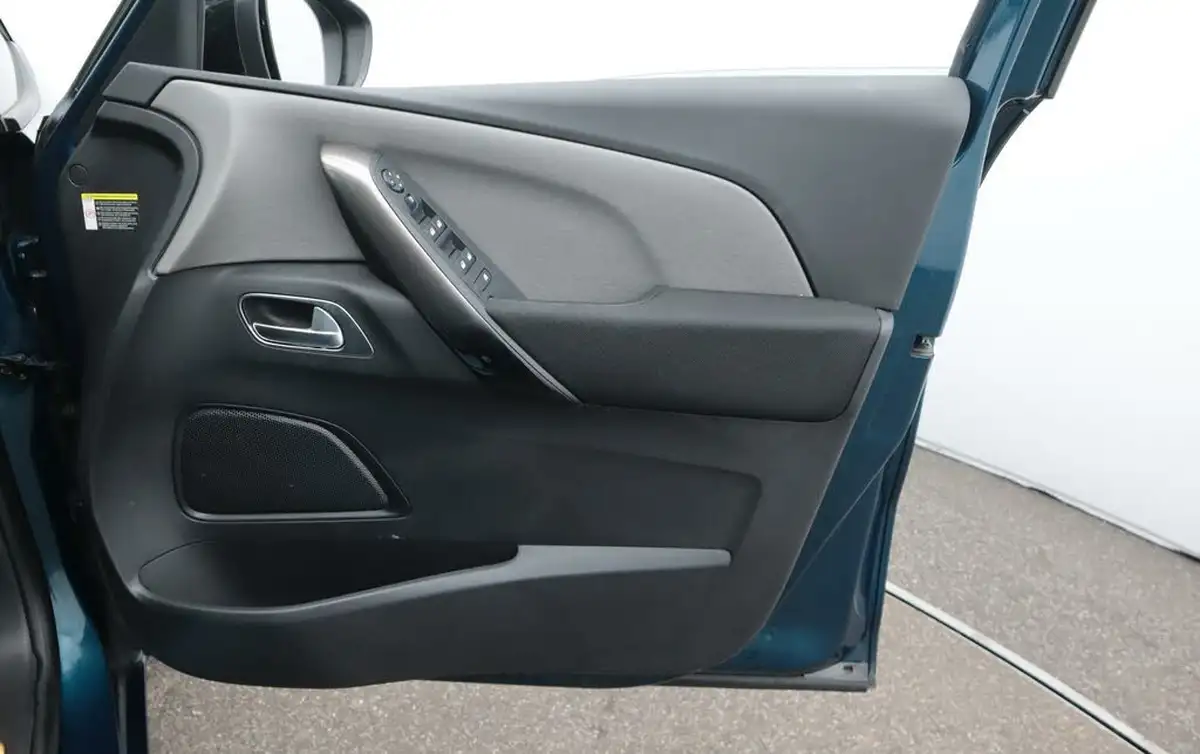 2022-citroen-grand-c4-spacetourer-15bluehdi-shine-big-15