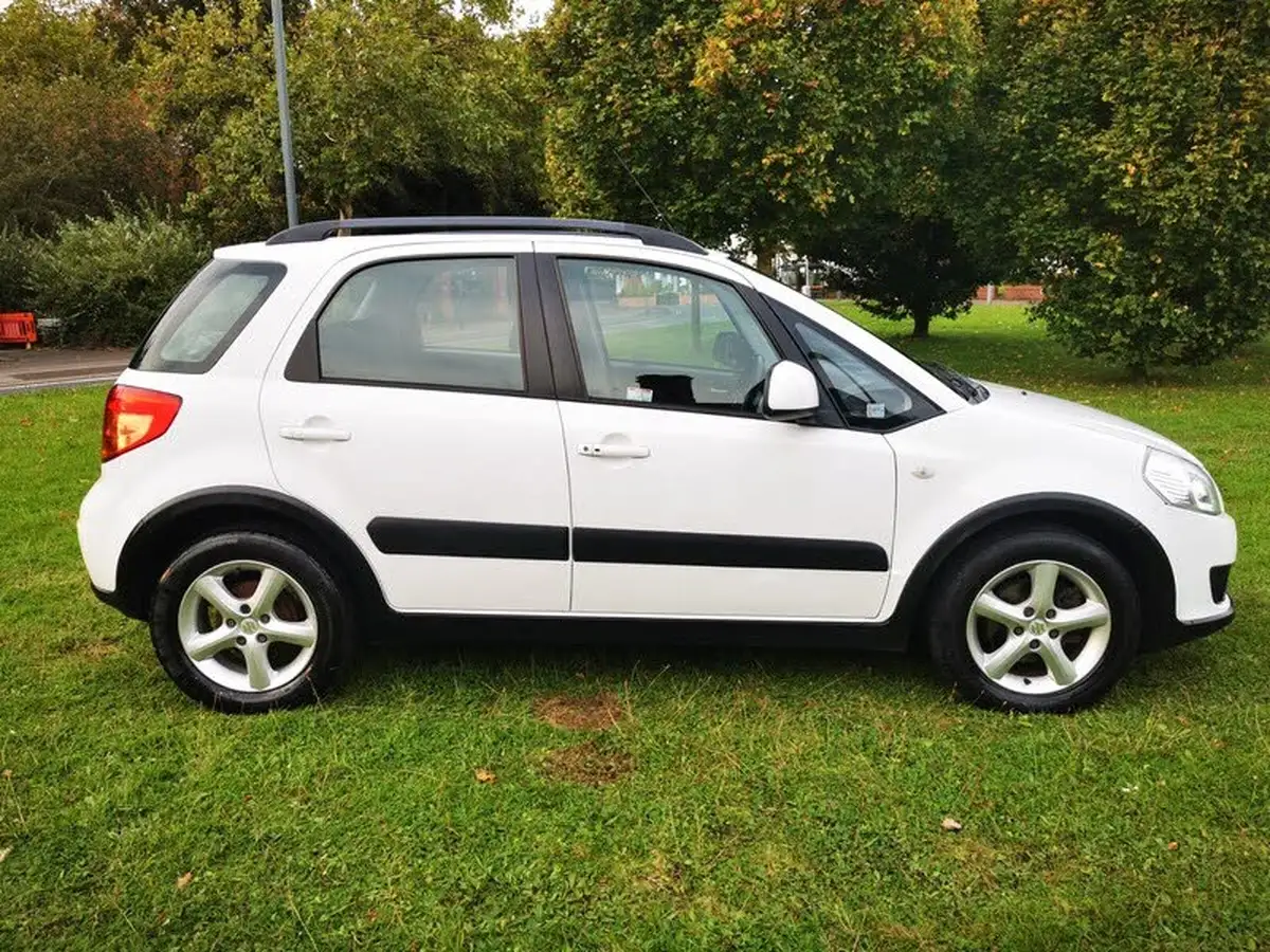 2007-suzuki-sx4-16-glx-auto-big-7