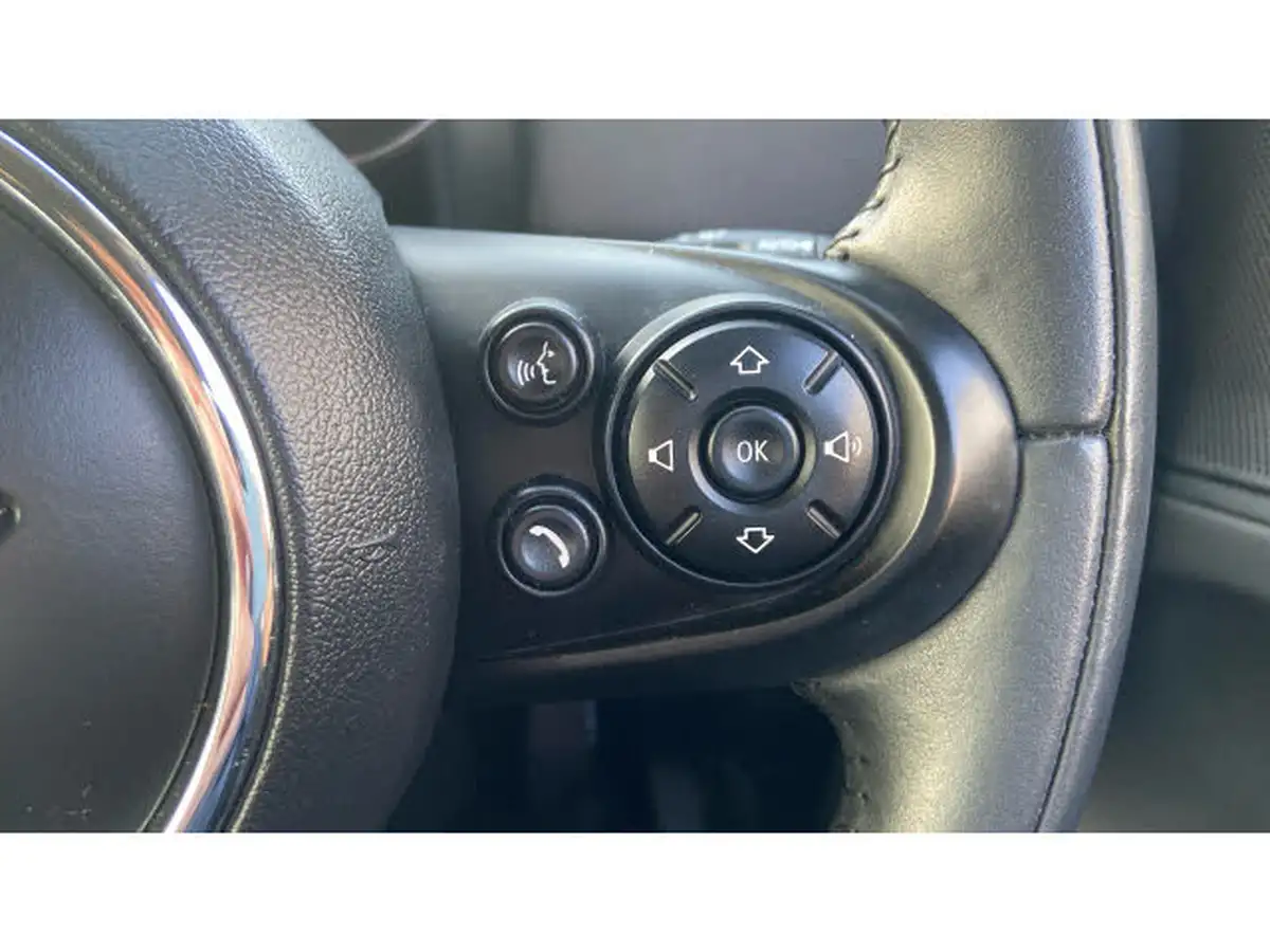 2020-mini-countryman-15-cooper-classic-auto-big-28