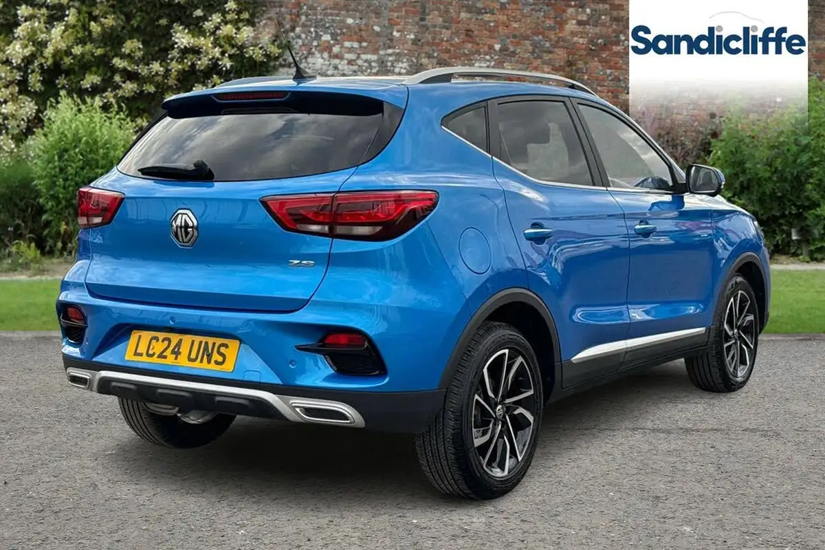 2024-mg-zs-suv-15-vti-tech-exclusive-big-3