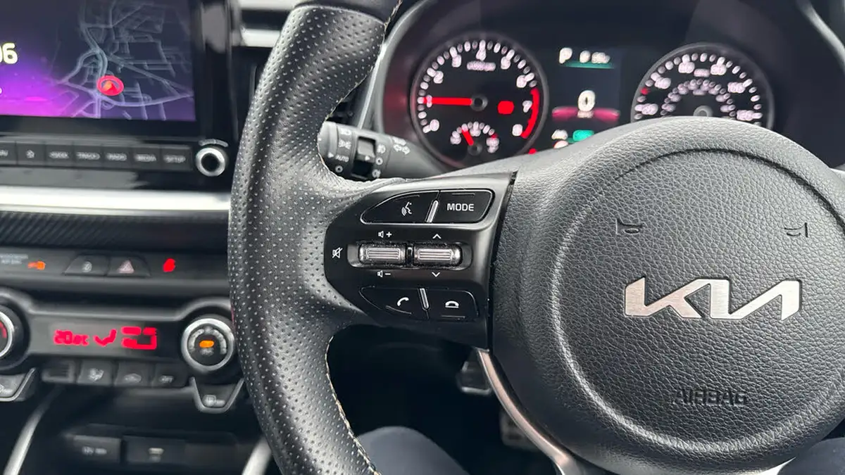 2023-kia-stonic-10-t-gdi-gt-line-s-98bhp-dct-big-26