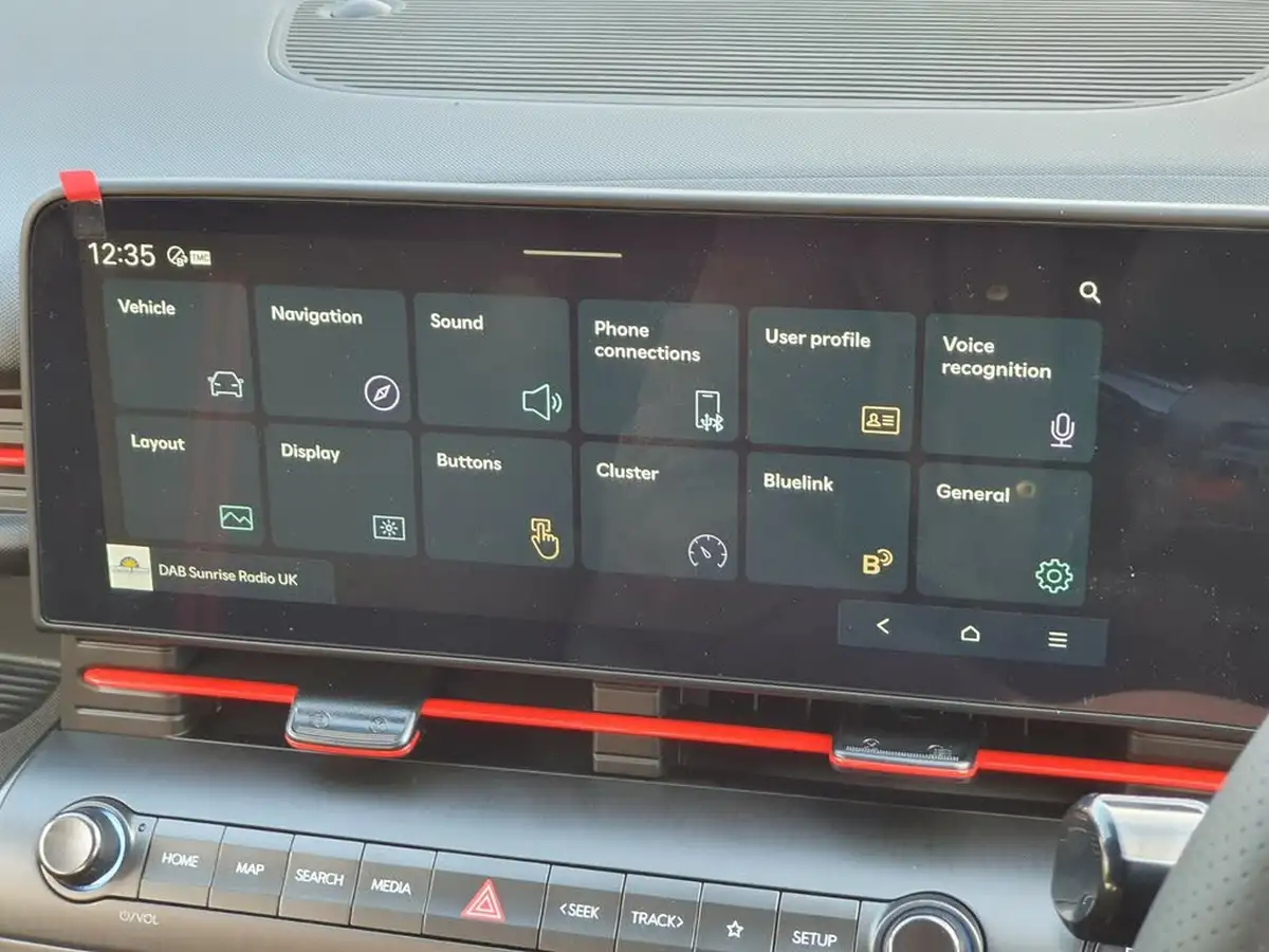 2024-hyundai-kona-16-gdi-n-line-141ps-dct-big-28