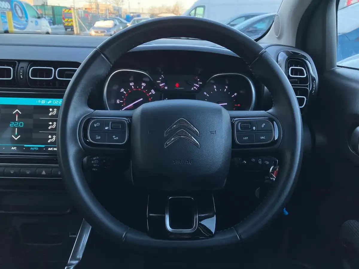 2022-citroen-c3-aircross-12-puretech-shine-110ps-big-17