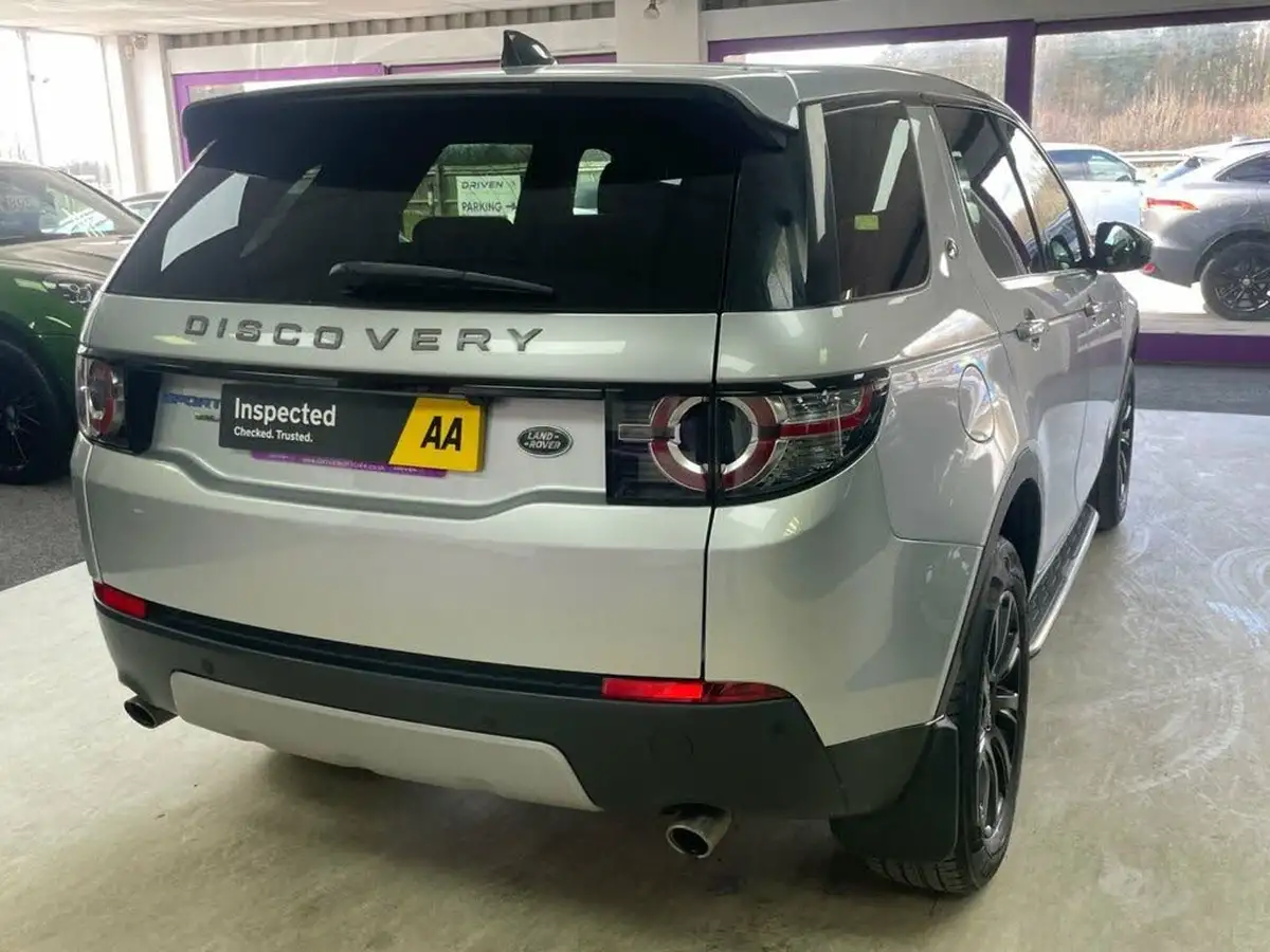 2017-land-rover-discovery-sport-20ed4-hse-big-4