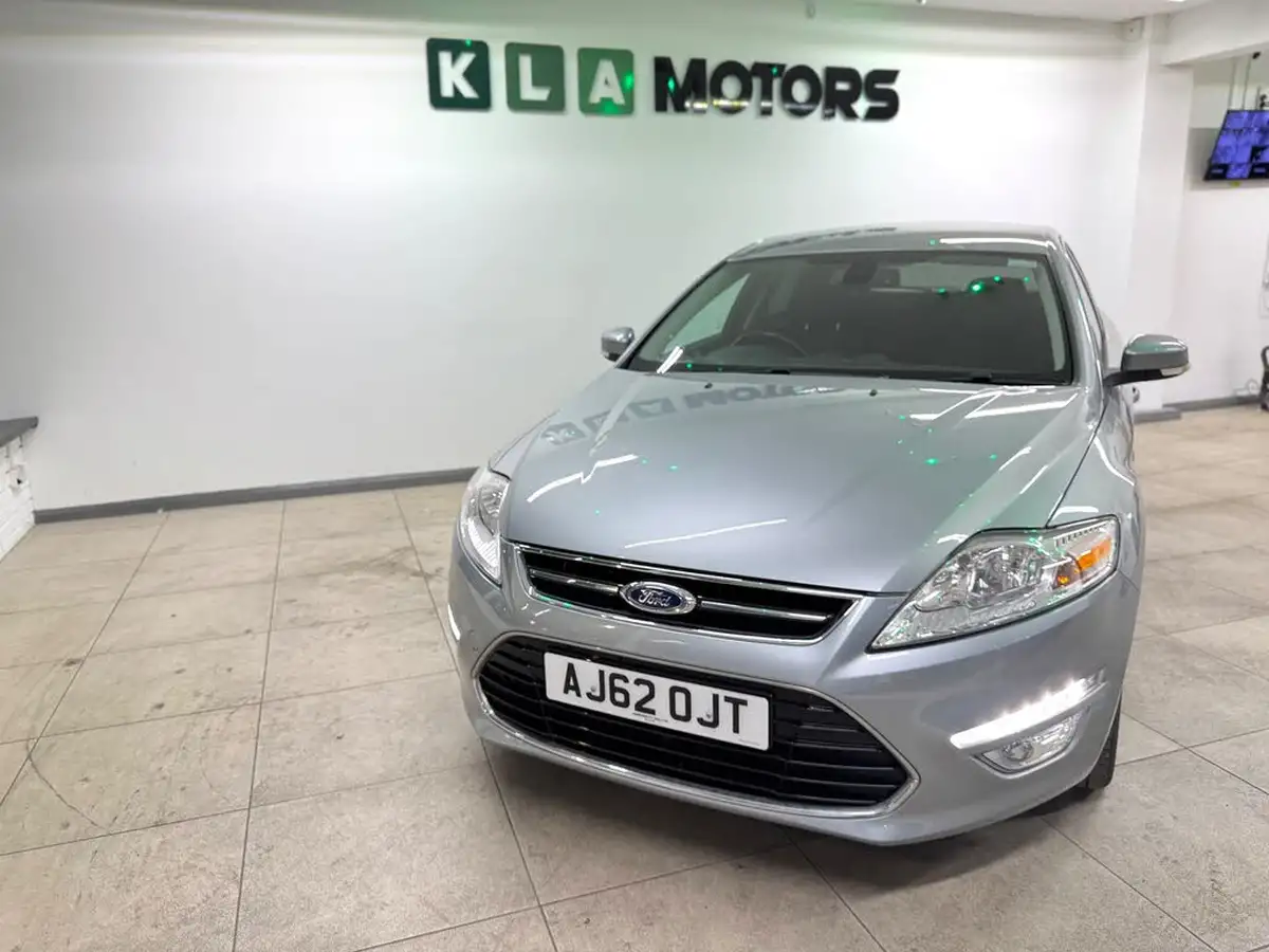 2012-ford-mondeo-20td-titanium-140ps-hatchback-big-7