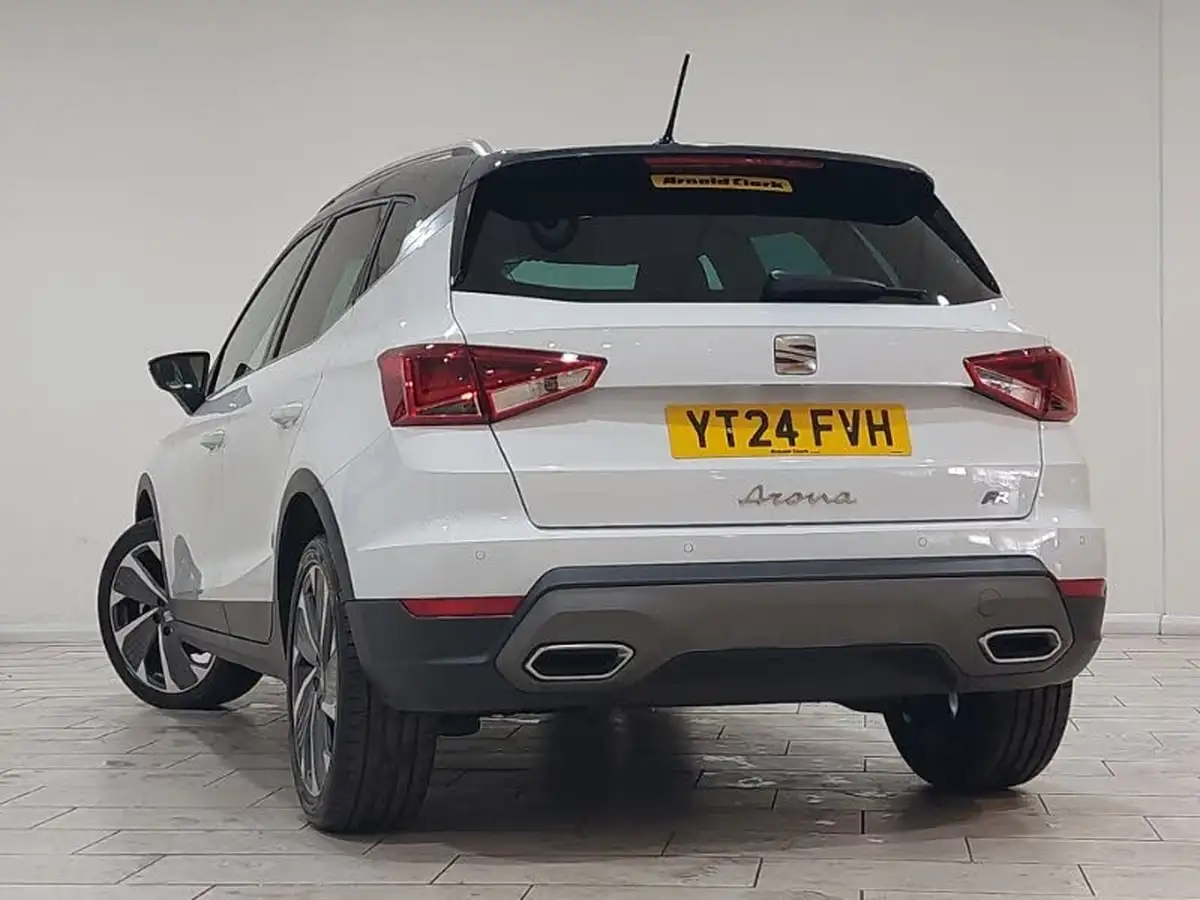 2024-seat-arona-10-tsi-fr-sport-110ps-dsg-big-1