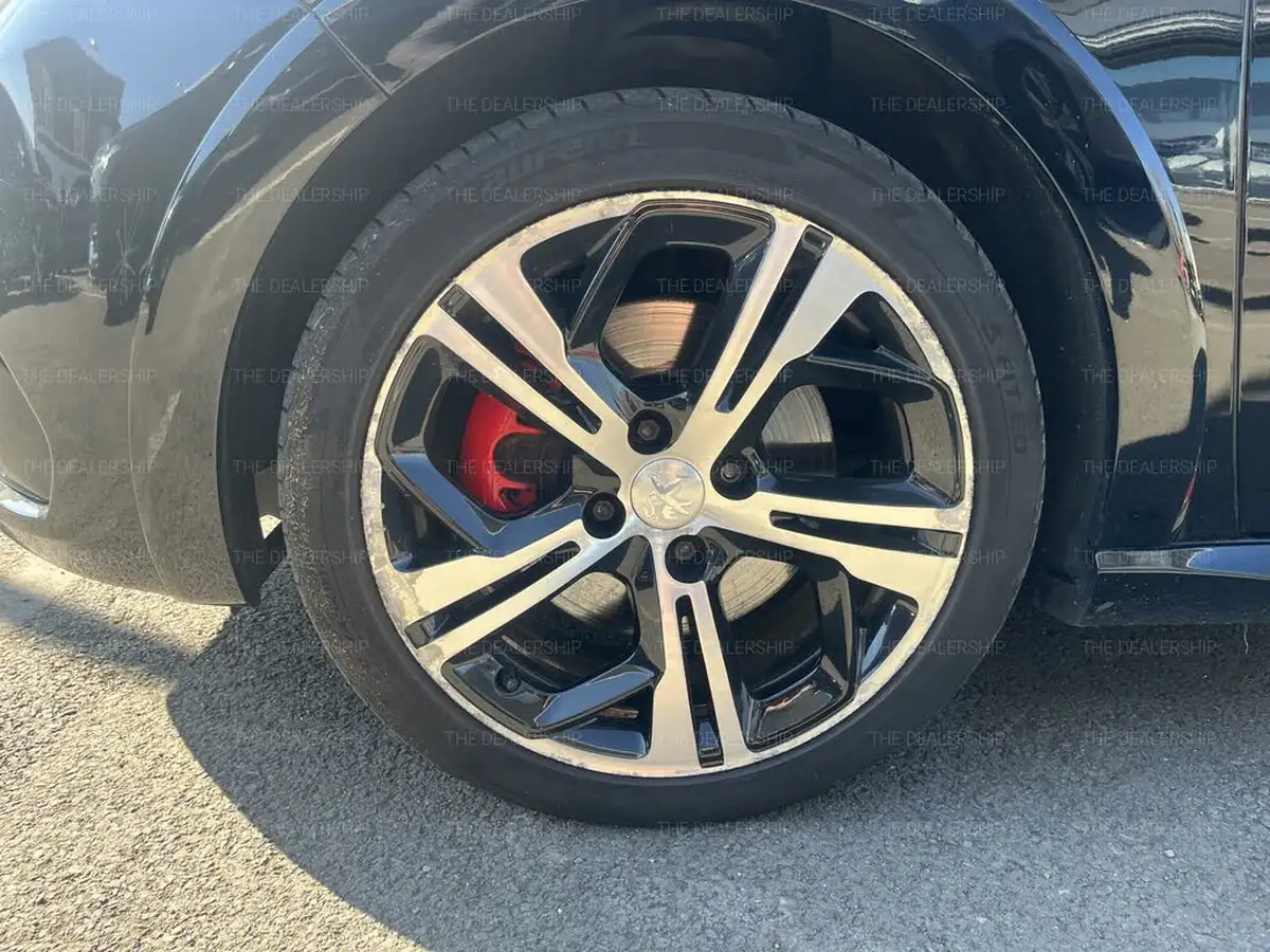 2018-peugeot-208-16-thp-gti-prestige-big-18
