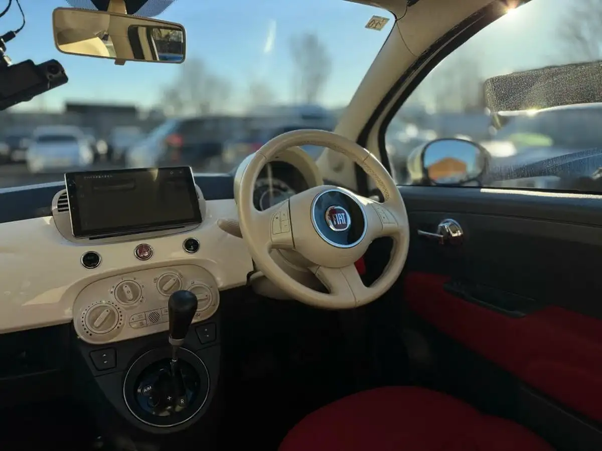 2015-fiat-500-big-18