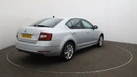 2019-skoda-octavia-20tdi-se-l-hatchback-small-7