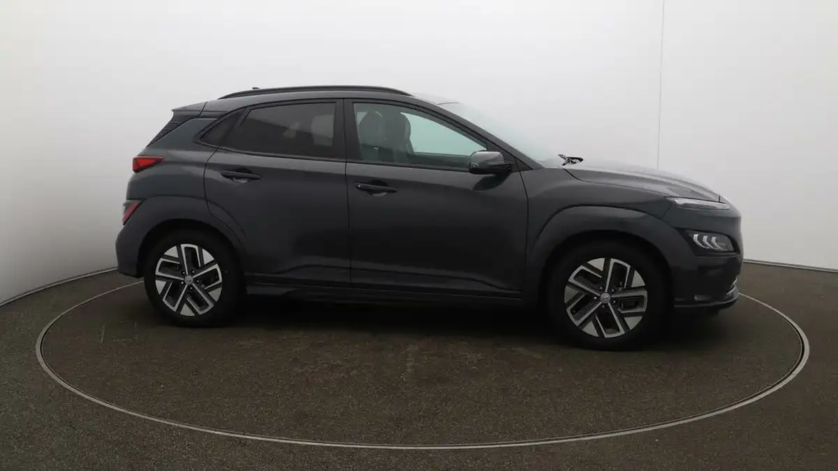 2023-hyundai-kona-e-ultimate-204ps-64kwh-105kw-obc-big-48