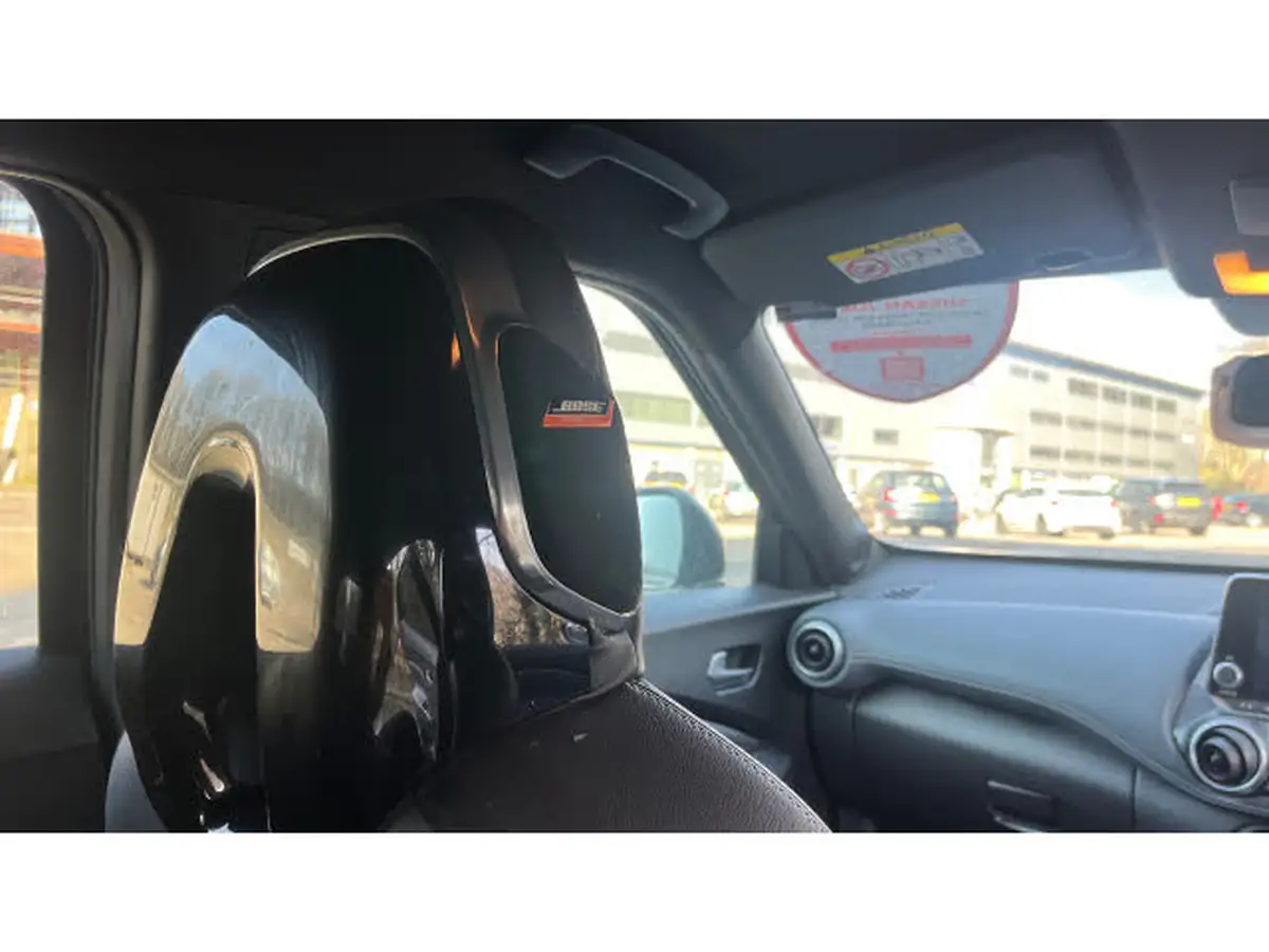 2021-nissan-juke-10-dig-t-tekna-big-26