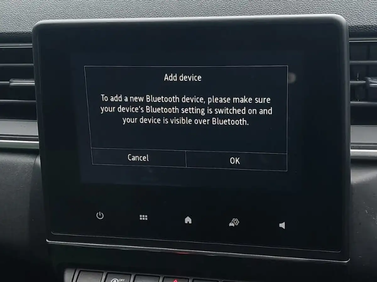2021-renault-captur-13-tce-iconic-edition-big-12
