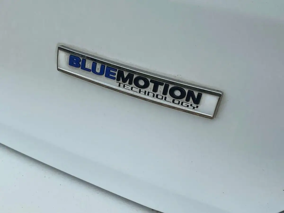 2017-volkswagen-polo-10-beats-65ps-ss-5d-big-42