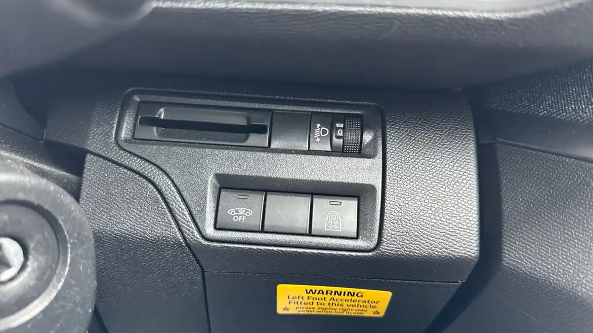 2019-peugeot-5008-suv-15-bluehdi-allure-eat8-big-33