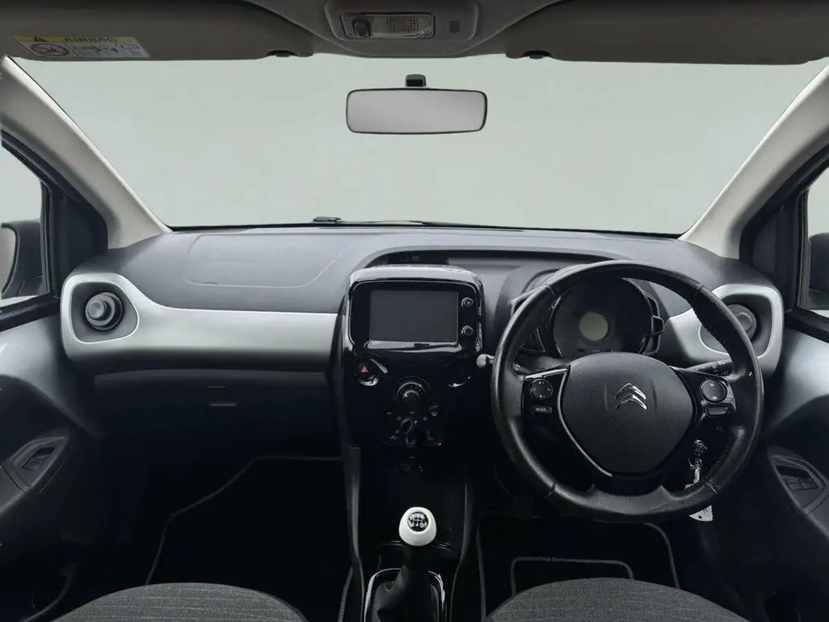 2017-citroen-c1-12-puretech-flair-5d-big-11