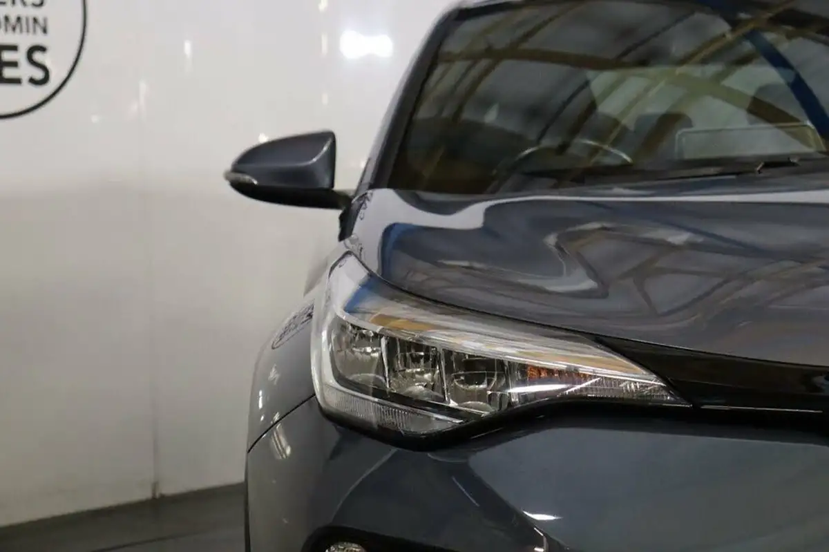 2021-toyota-c-hr-18-vvt-i-icon-big-13