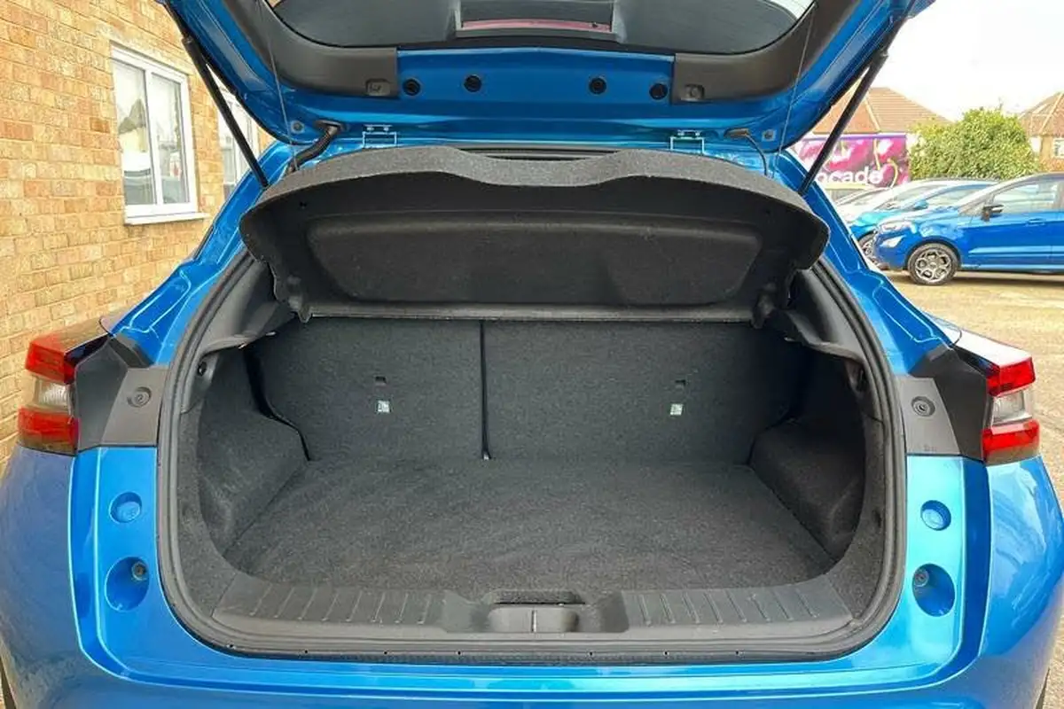 2021-nissan-juke-10-dig-t-n-connecta-dct-big-20