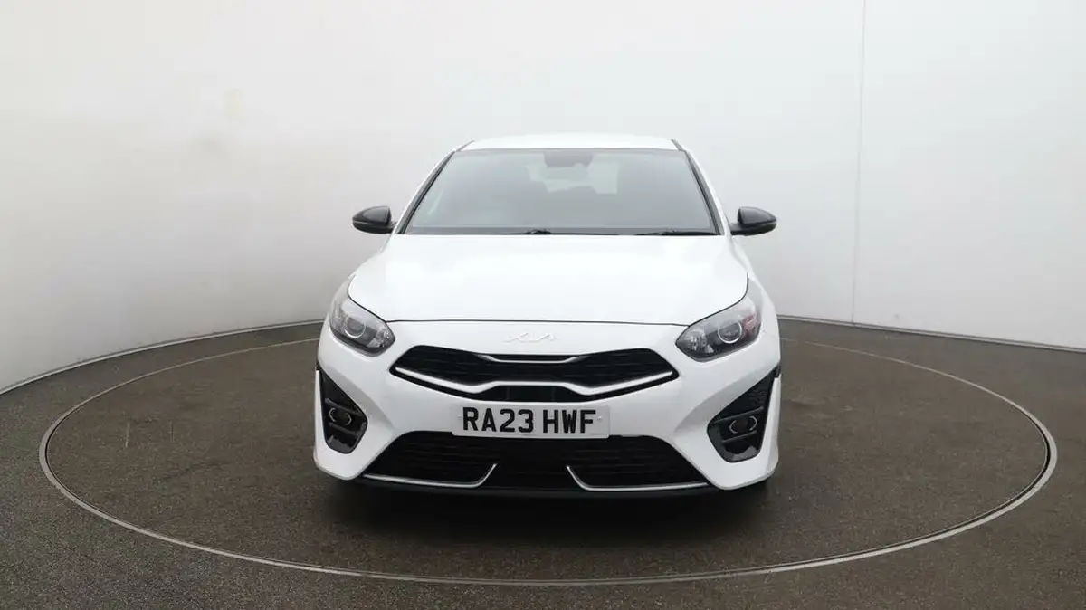 2022-kia-ceed-15-t-gdi-gt-line-big-31
