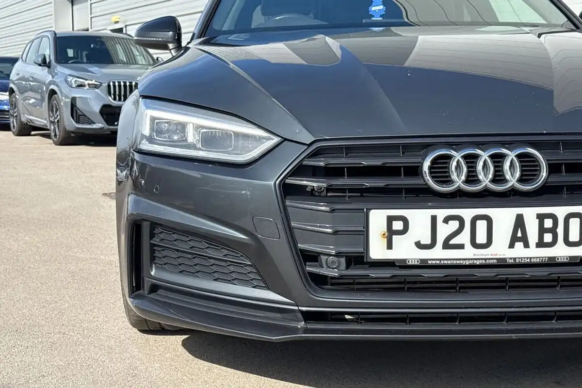 2020-audi-a5-20-35-tfsi-black-edition-coupe-2d-big-26
