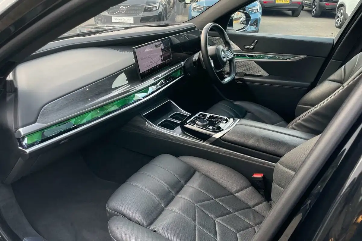 2023-bmw-7-series-e-i7-xdrive60-excellence-big-27