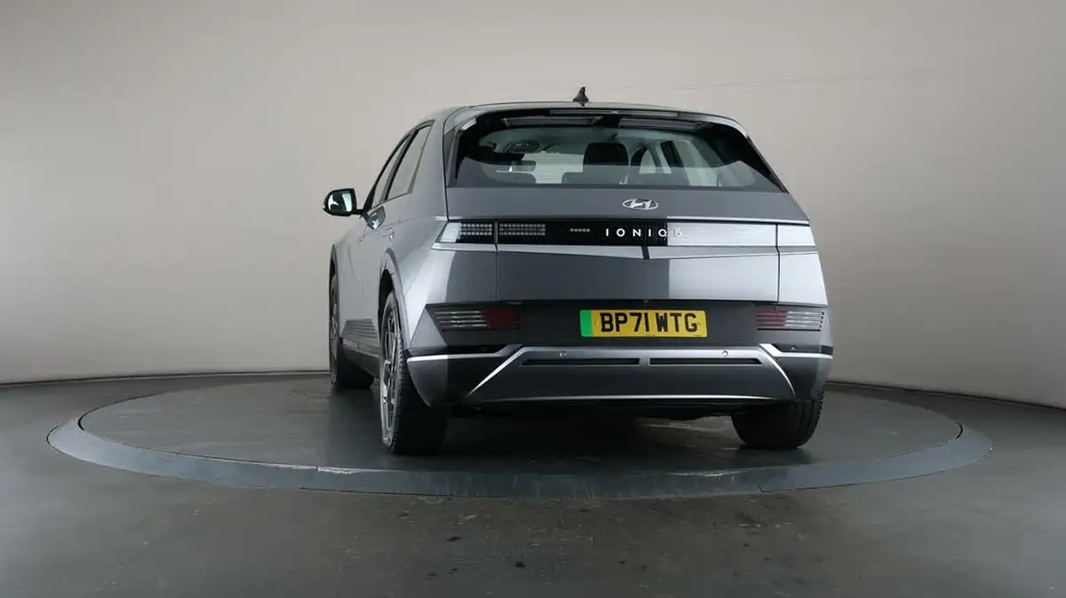 2022-hyundai-ioniq-5-e-se-connect-big-43