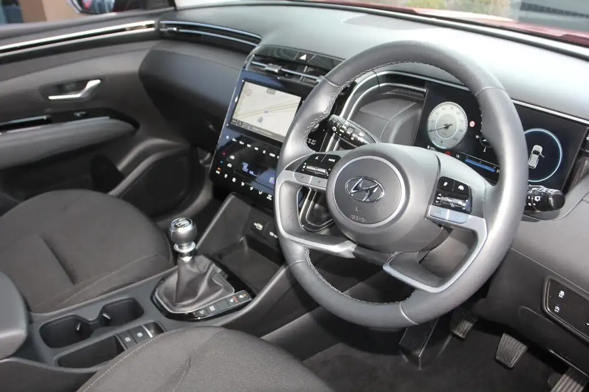 2024-hyundai-tucson-16-t-gdi-premium-150ps-big-8