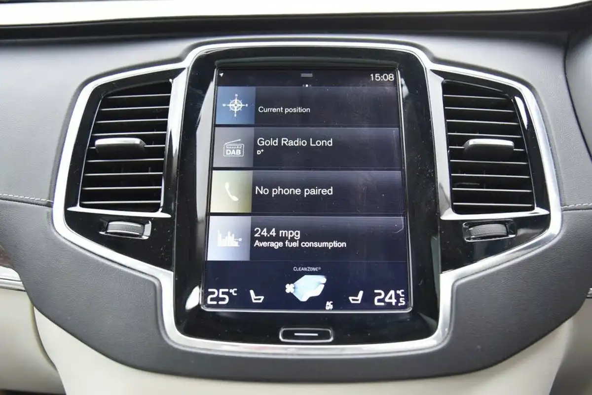 2017-volvo-xc90-20-t8-inscription-hybrid-geartronic-big-47