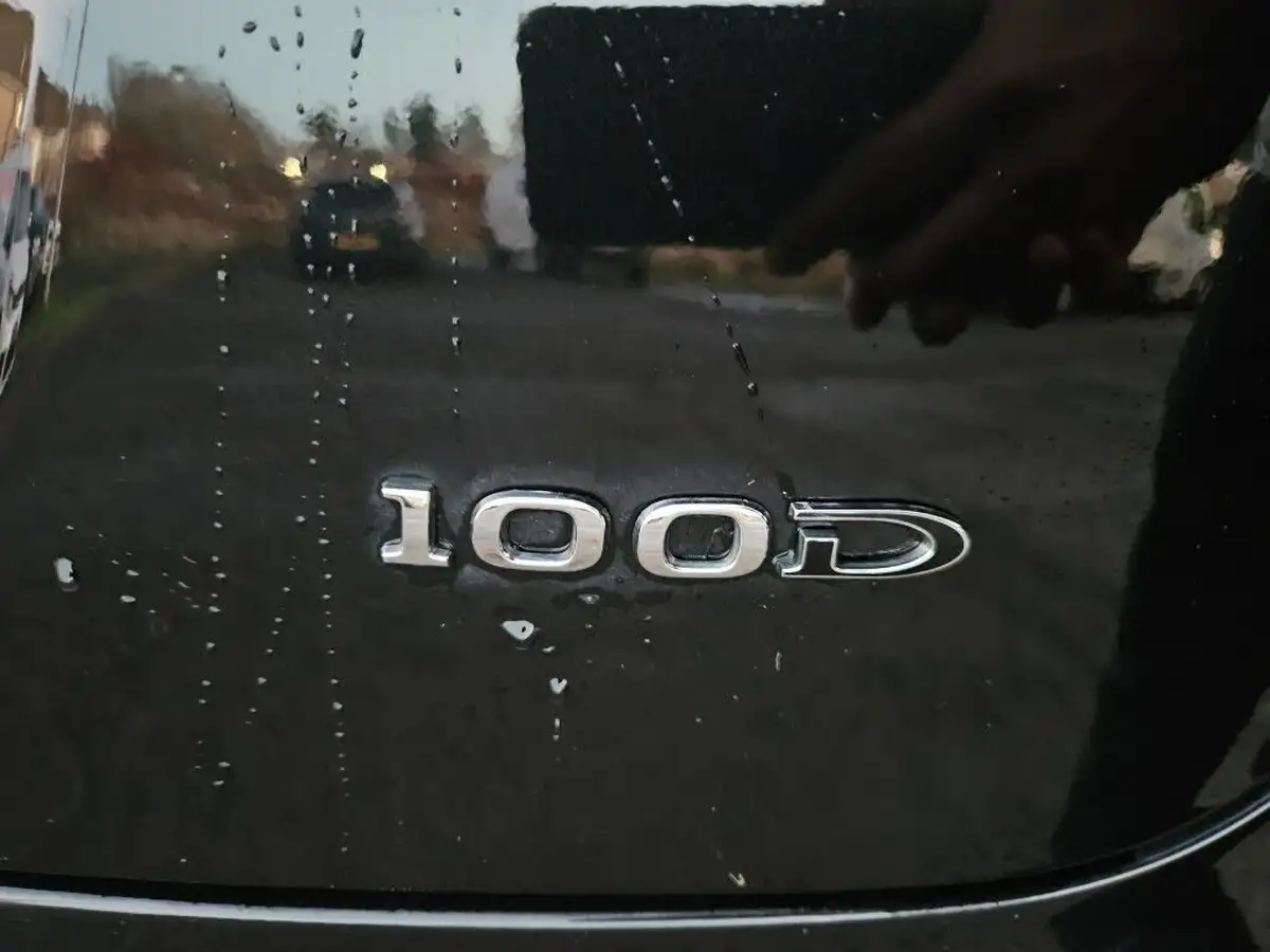 2017-tesla-model-s-e-100d-big-10
