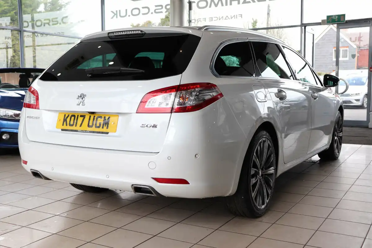 2017-peugeot-508-sw-20-bluehdi-gt-big-7