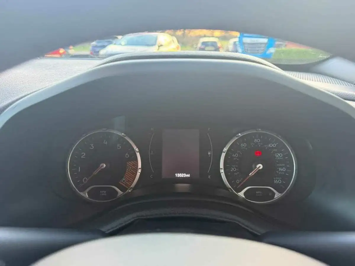 2021-jeep-renegade-10-gse-night-eagle-big-28