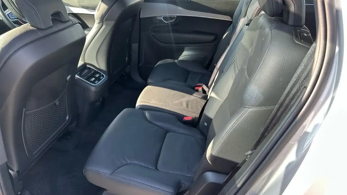 2024-volvo-xc90-20-b5-plus-big-9