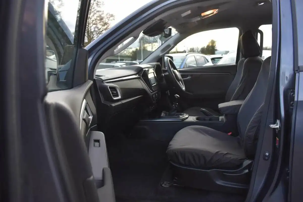 2021-isuzu-d-max-19td-dl20-double-pickup-big-5
