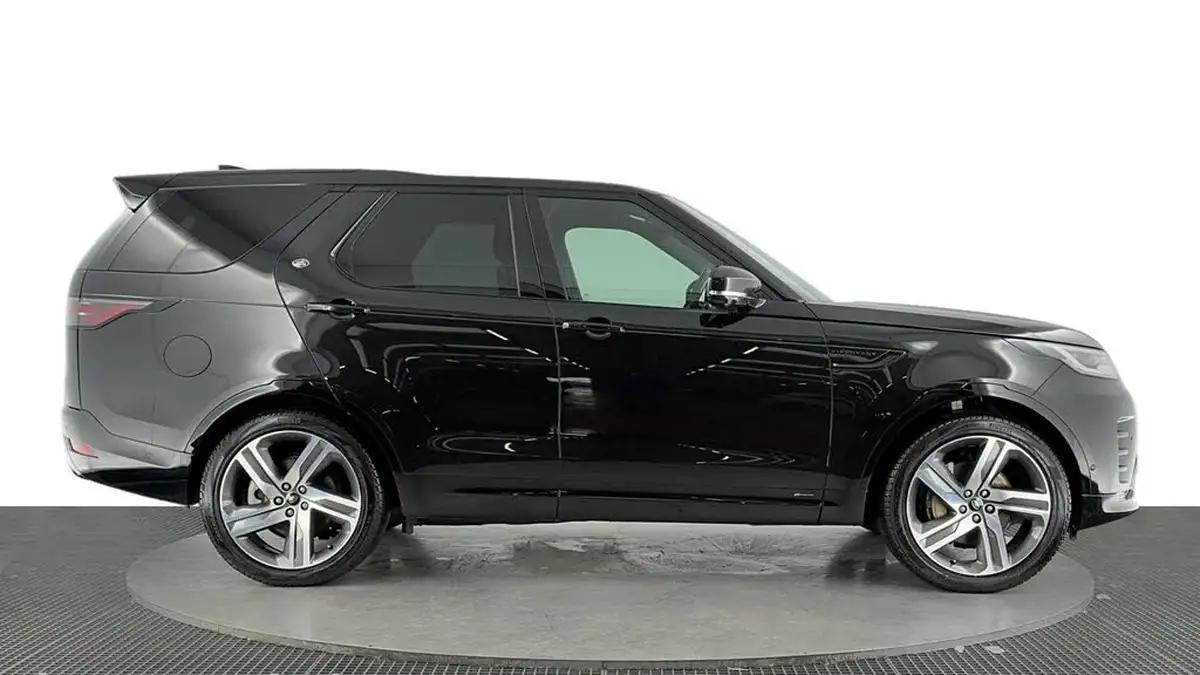 2021-land-rover-discovery-30-d300-r-dynamic-hse-big-2
