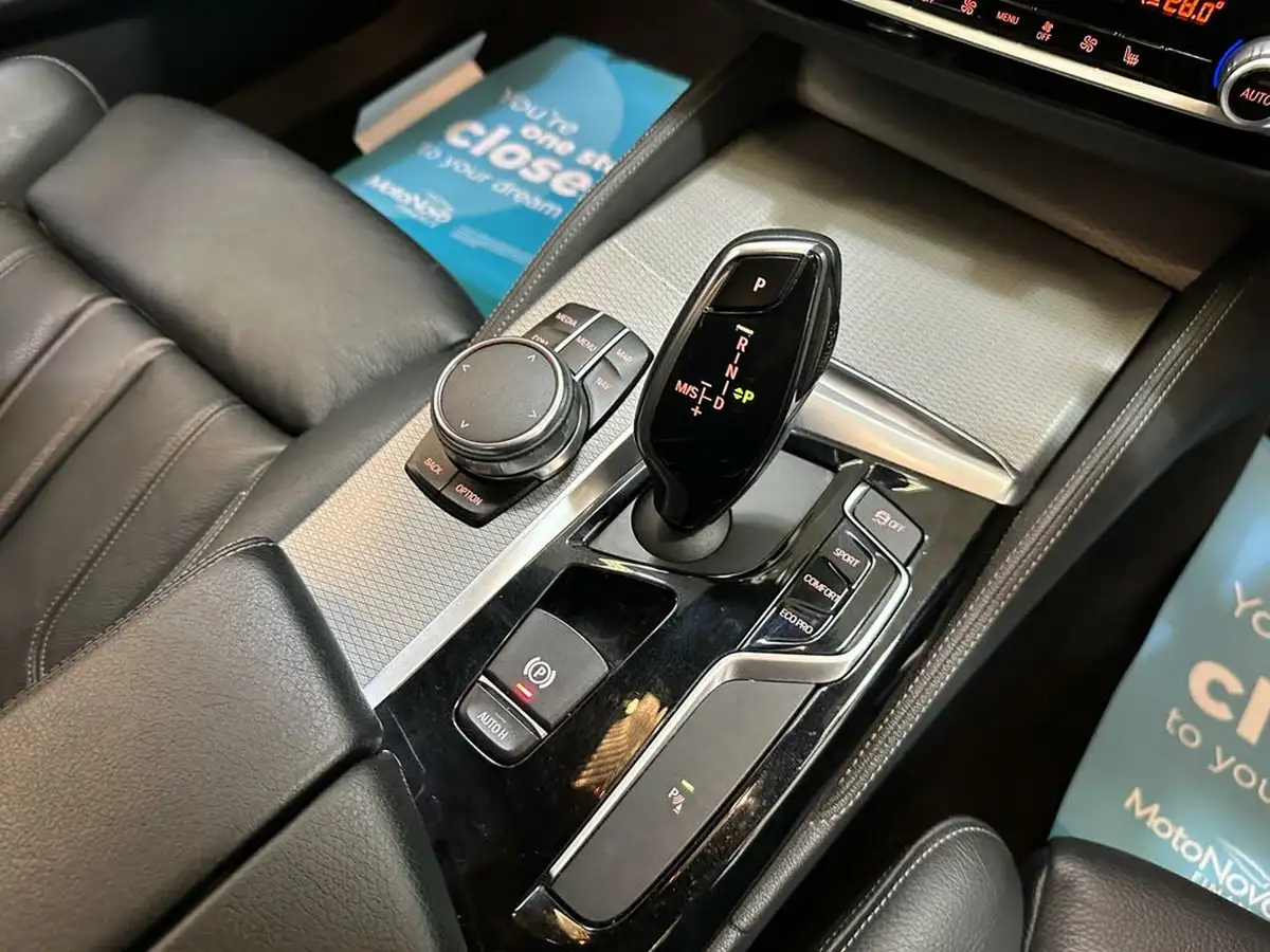 2017-bmw-5-series-20td-520d-m-sport-touring-5d-big-15