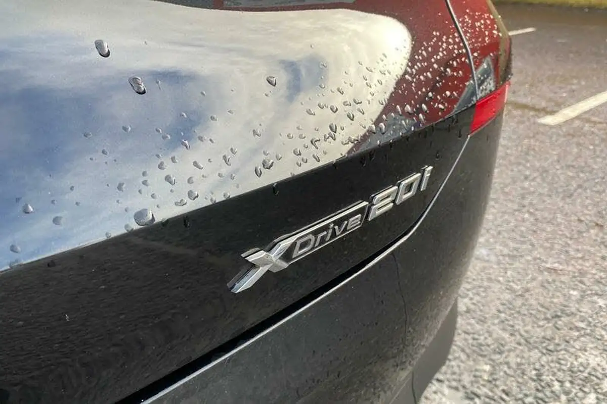 2021-bmw-x2-20-xdrive20i-sport-big-30