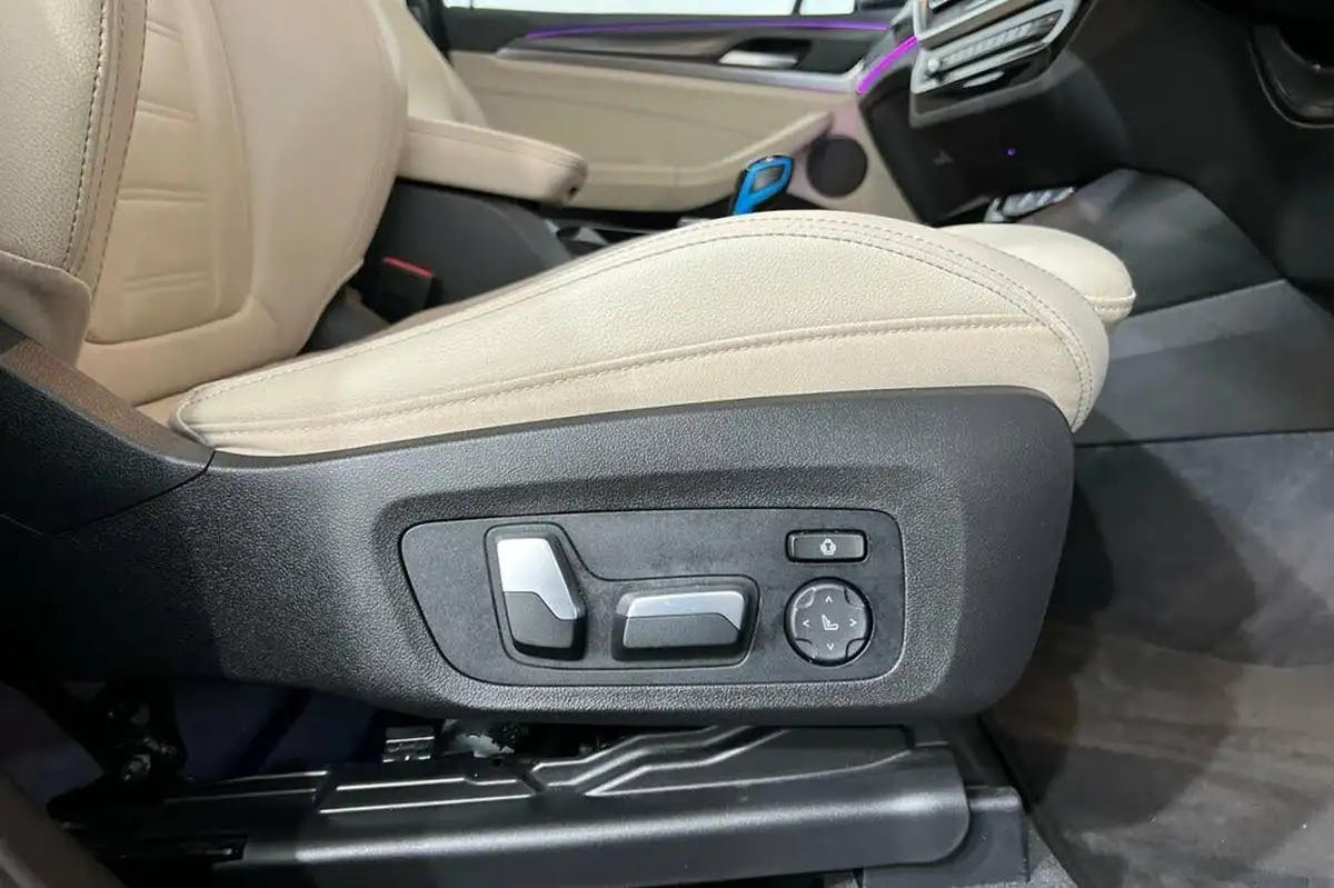 2023-bmw-ix3-e-m-sport-pro-big-24
