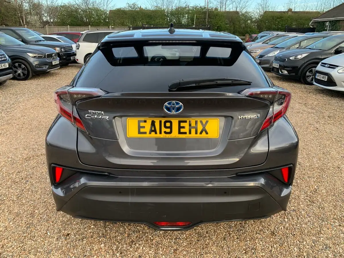 2019-toyota-c-hr-18-vvt-i-dynamic-big-4