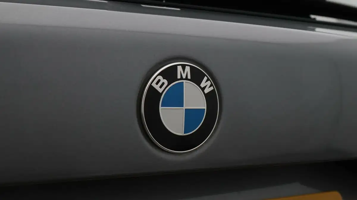 2023-bmw-1-series-15-118i-sport-dct-big-20