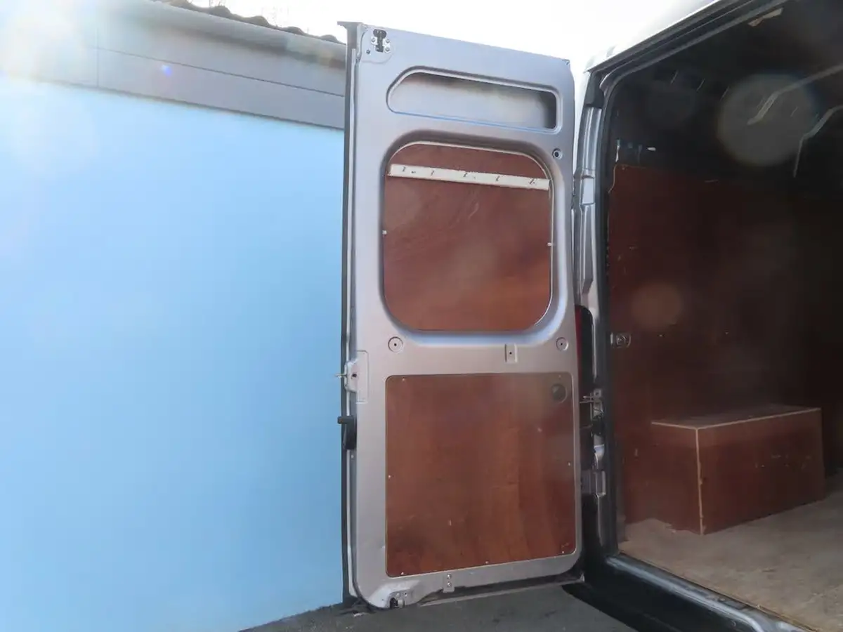 2022-peugeot-boxer-22-bluehdi-professional-335-l3-h2-panel-big-54